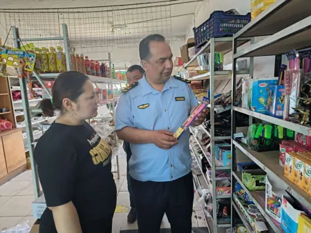 新疆乌苏市市场监管局开展乡镇校园食堂及校园周边食品安全专项风险排查（市场监督管理局校园食堂专项整治）